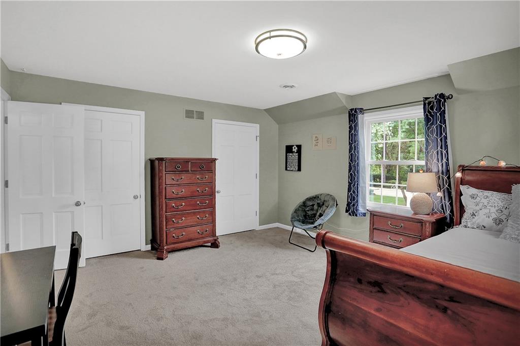 8836 Kirkham Road Indianapolis, IN 46260 - Photo 40 of 54 Gallery Image 40