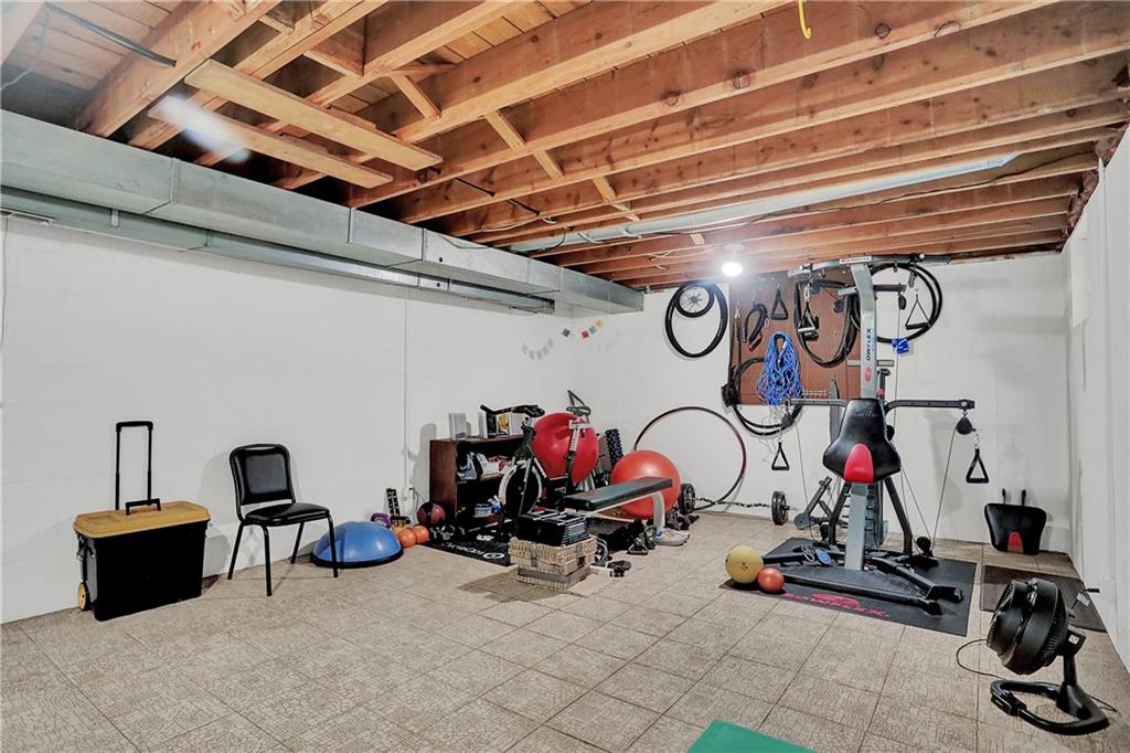 8836 Kirkham Road Indianapolis, IN 46260 - Photo 44 of 54 Gallery Image 44