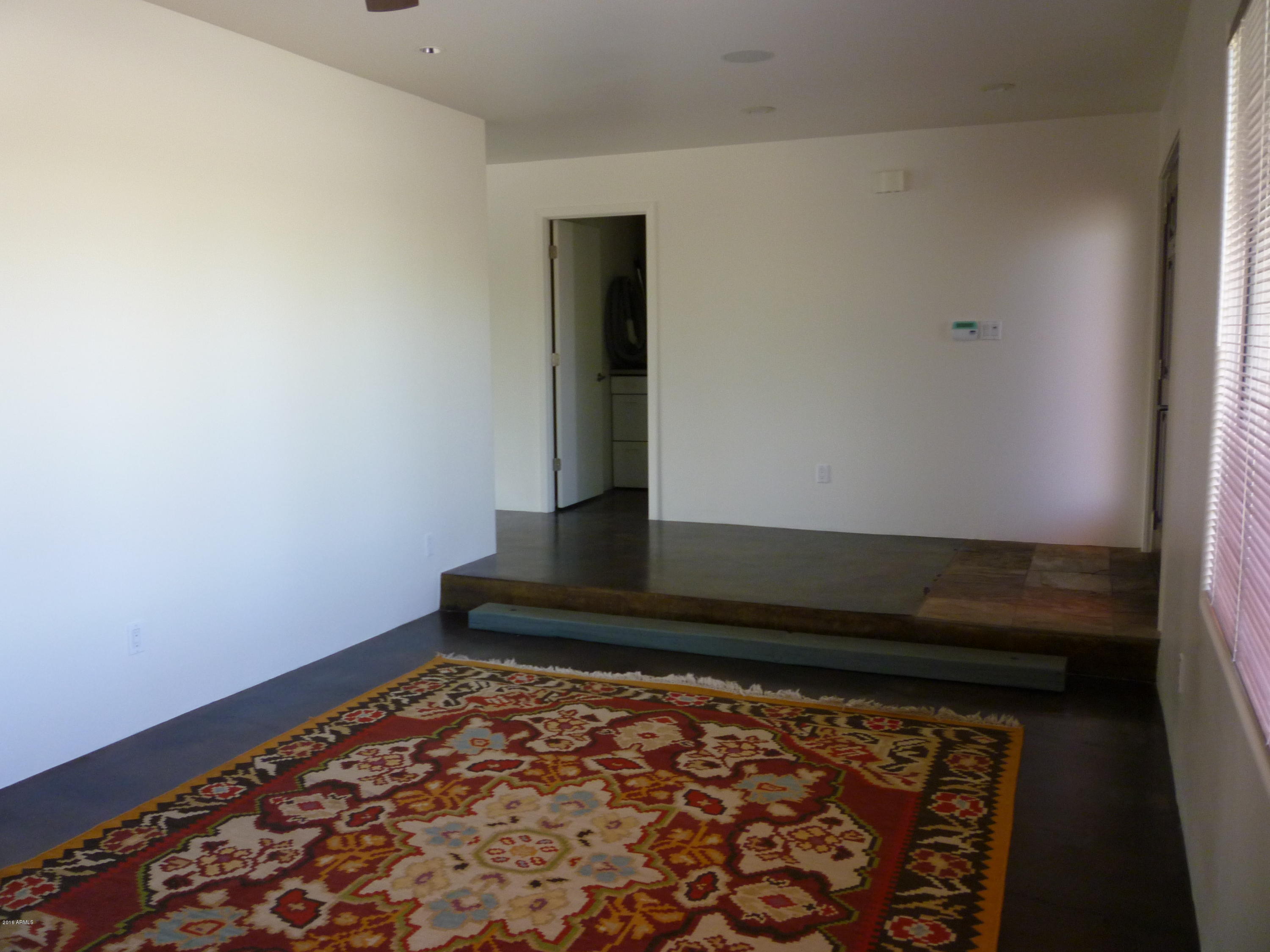 8325 East Valley View Road Scottsdale, AZ 85250 - Photo 8 of 38 8-Living Room2