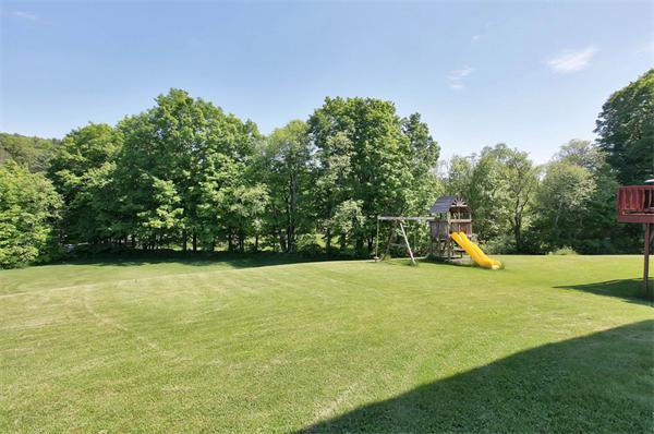 11 Brook Hill Road Sturbridge, MA 01518 - Photo 26 of 26