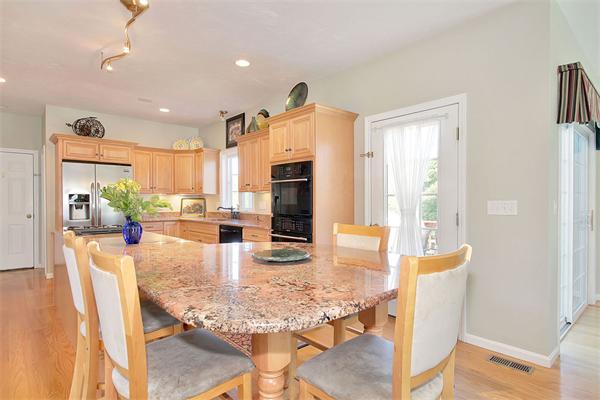 11 Brook Hill Road Sturbridge, MA 01518 - Photo 7 of 26