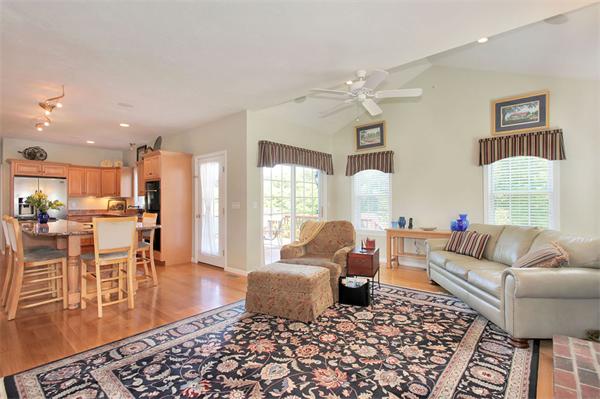 11 Brook Hill Road Sturbridge, MA 01518 - Photo 9 of 26