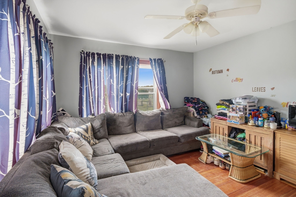 612 Rathbun Street Blackstone, MA 01504 - Photo 25 of 41