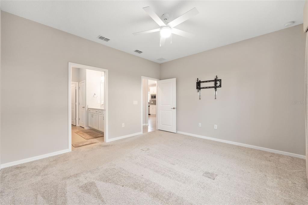 5966 Southwest 93rd Circle Ocala, FL 34481 - Photo 25 of 41 a view of empty room