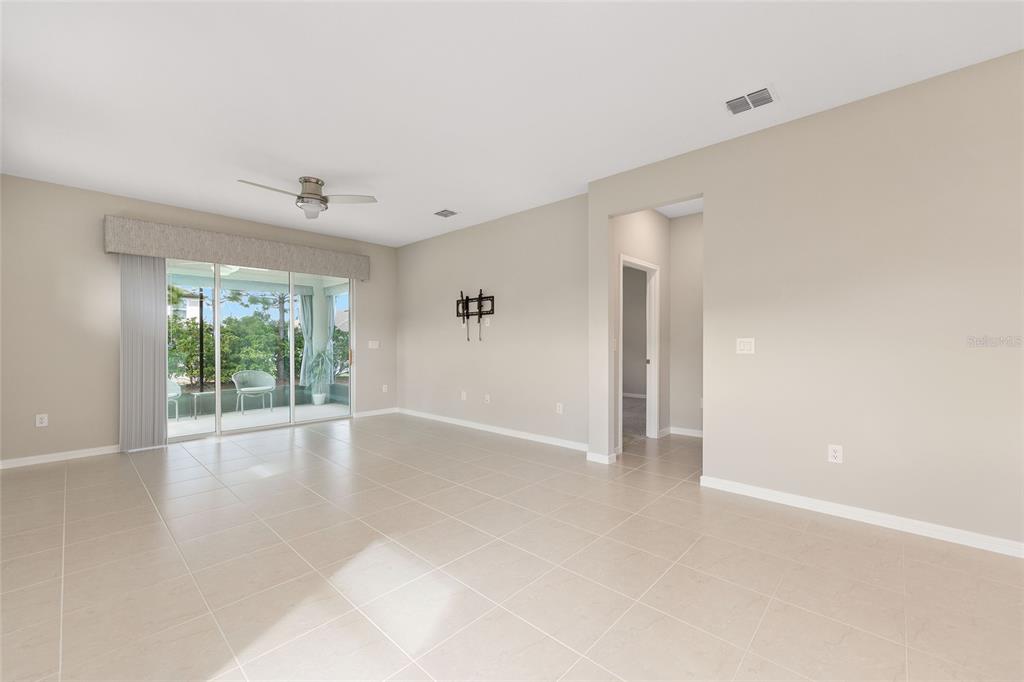 5966 Southwest 93rd Circle Ocala, FL 34481 - Photo 10 of 41 a view of an empty room with a window