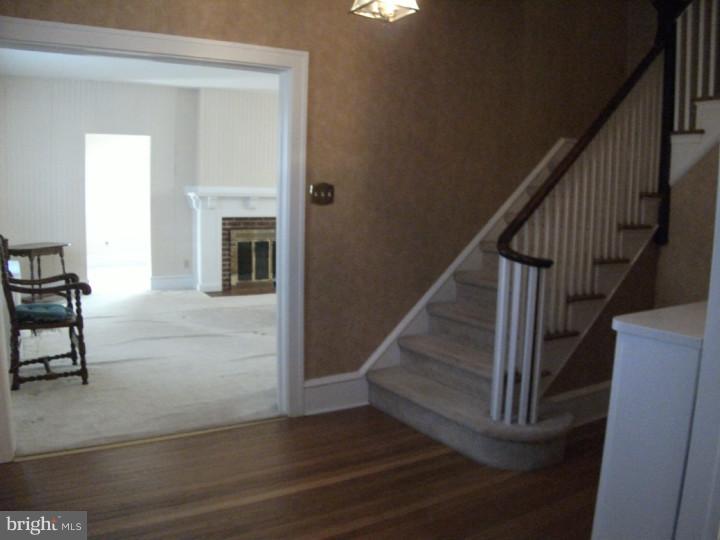 16 Ambler Road Cherry Hill, NJ 08002 - Photo 14 of 23 Foyer