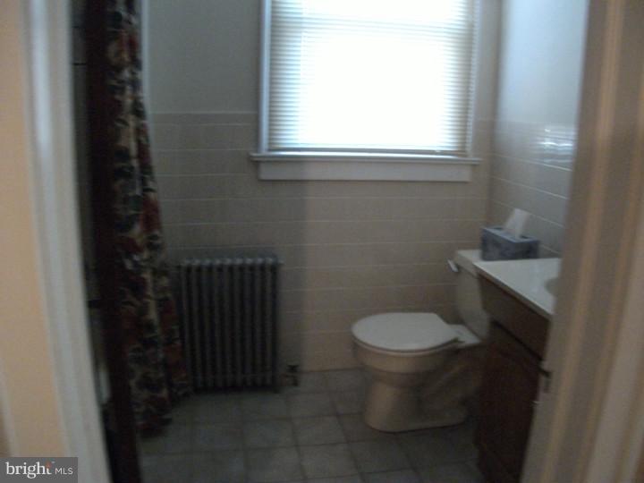 16 Ambler Road Cherry Hill, NJ 08002 - Photo 20 of 23 Bathroom