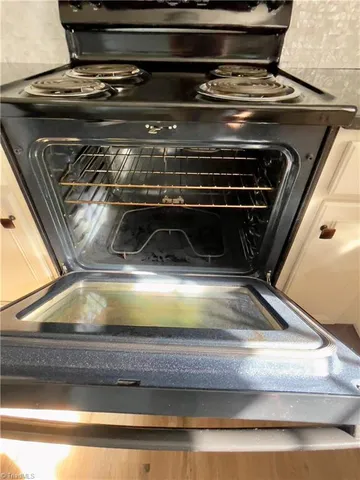 $1,900 | 4816 Kingwell Drive, McLeansville, NC 27301