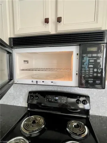 $1,900 | 4816 Kingwell Drive, McLeansville, NC 27301