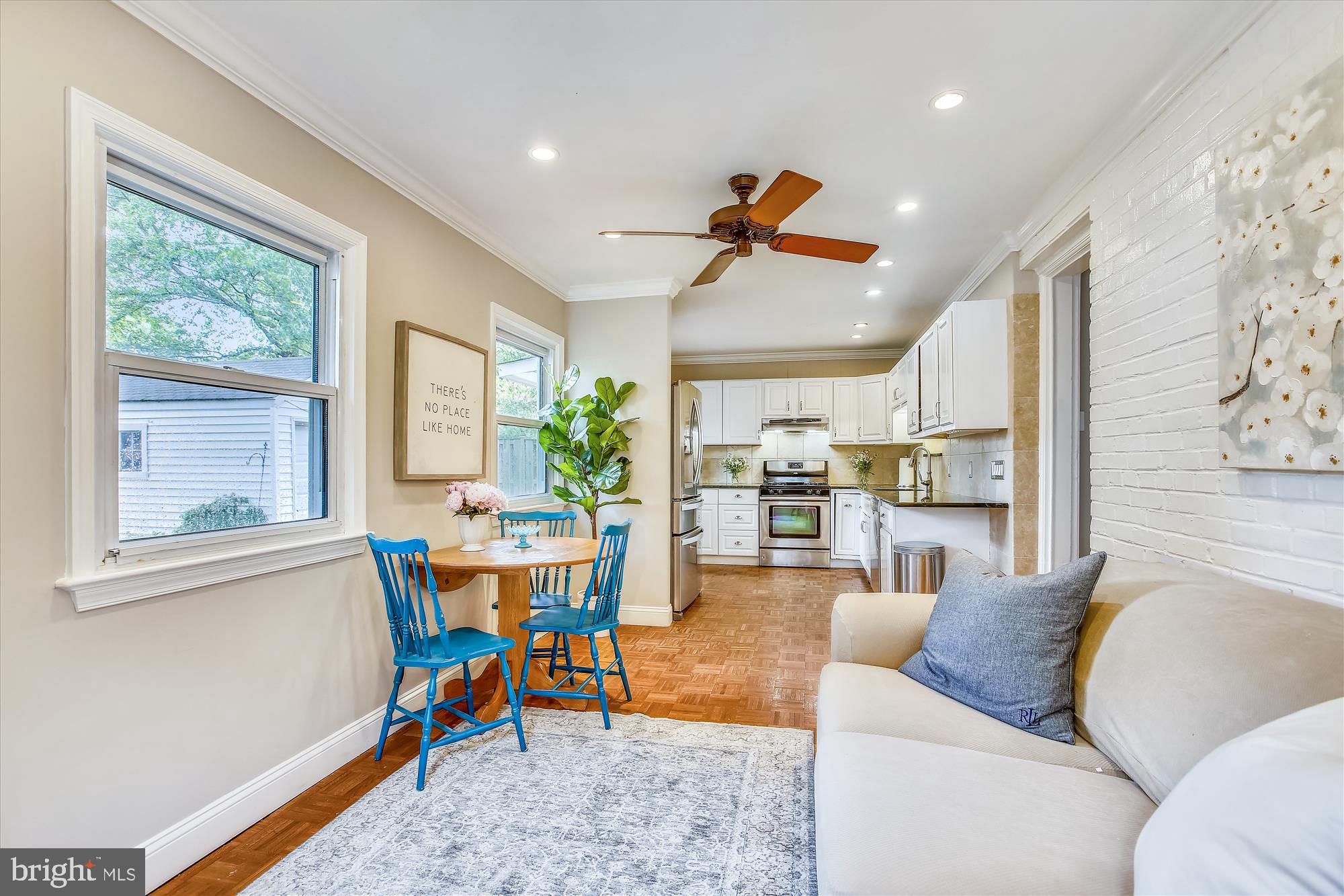 2702 Cameron Mills Road Alexandria, VA 22302 - Photo 14 of 45 Gallery Image 14