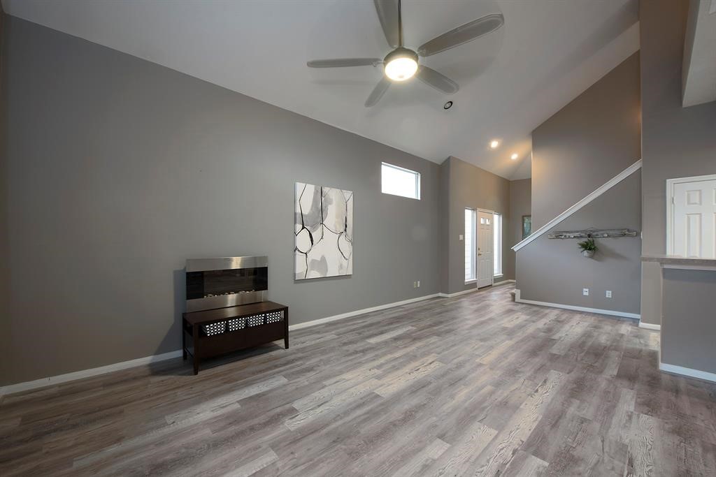 18923 Crescent Fountain Road Spring, TX 77388 - Photo 7 of 27 Vacant