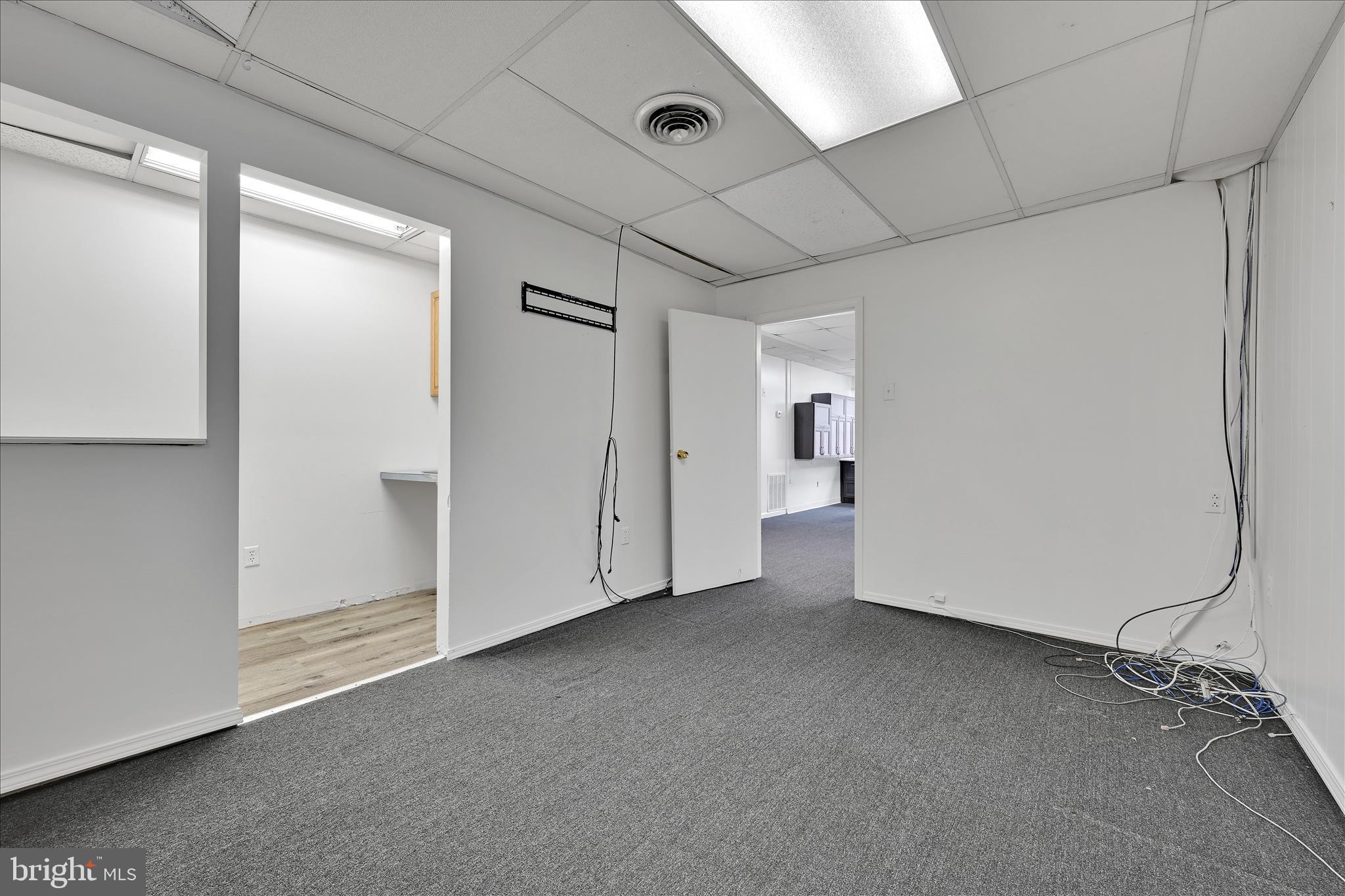 4301 Aston Mills Road Aston, PA 19014 - Photo 10 of 33 a view of empty room