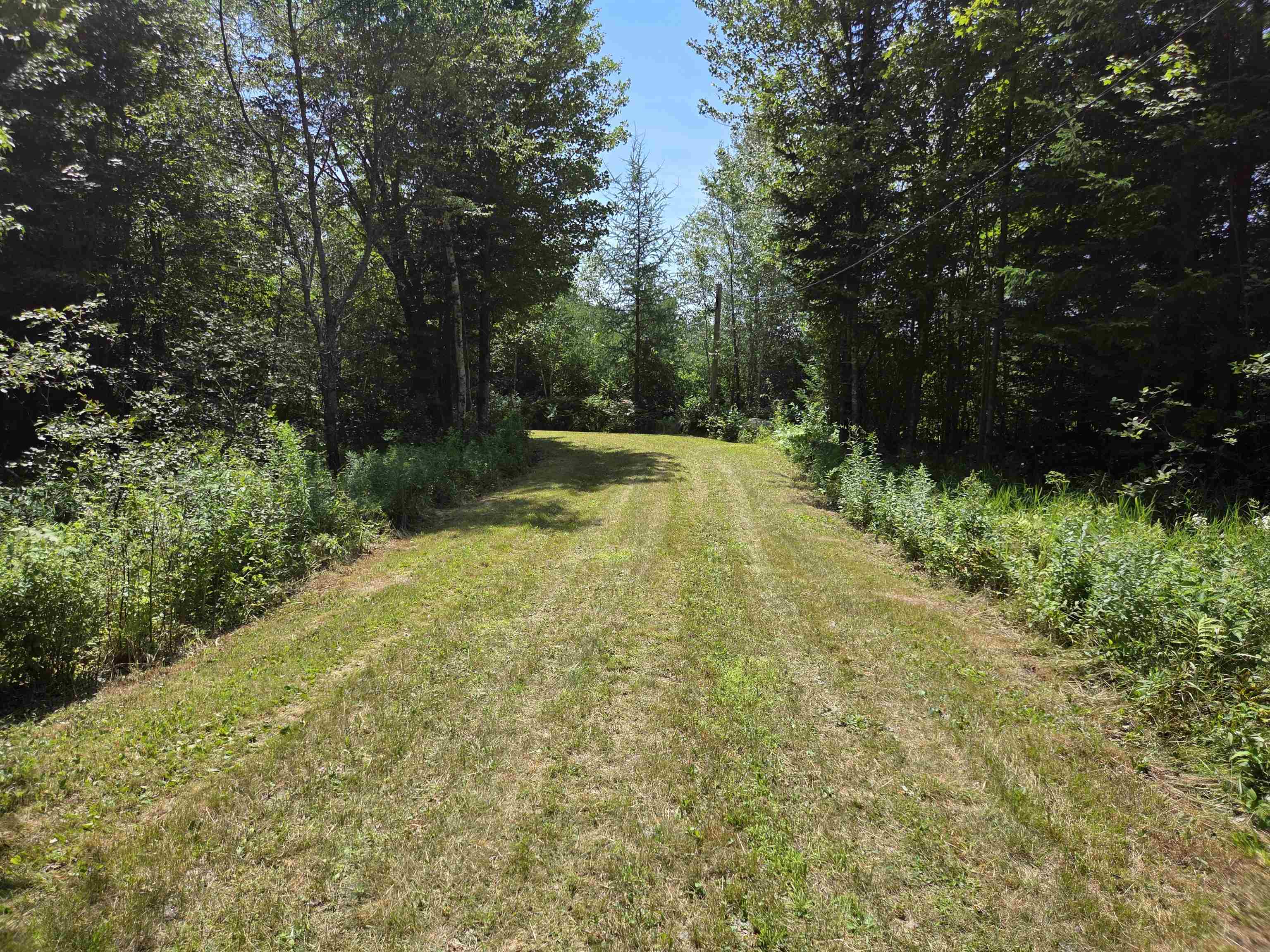 325 Jefferson Road Whitefield, NH 03598 - Photo 2 of 12