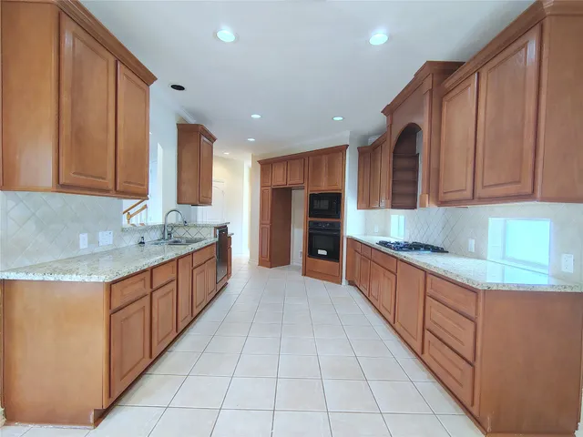 $3,300 | 5606 Grandwood Lane, Katy, TX 77450