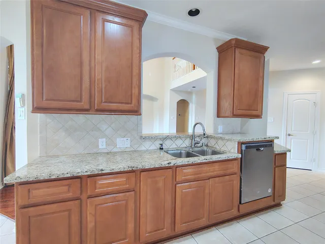 $3,300 | 5606 Grandwood Lane, Katy, TX 77450