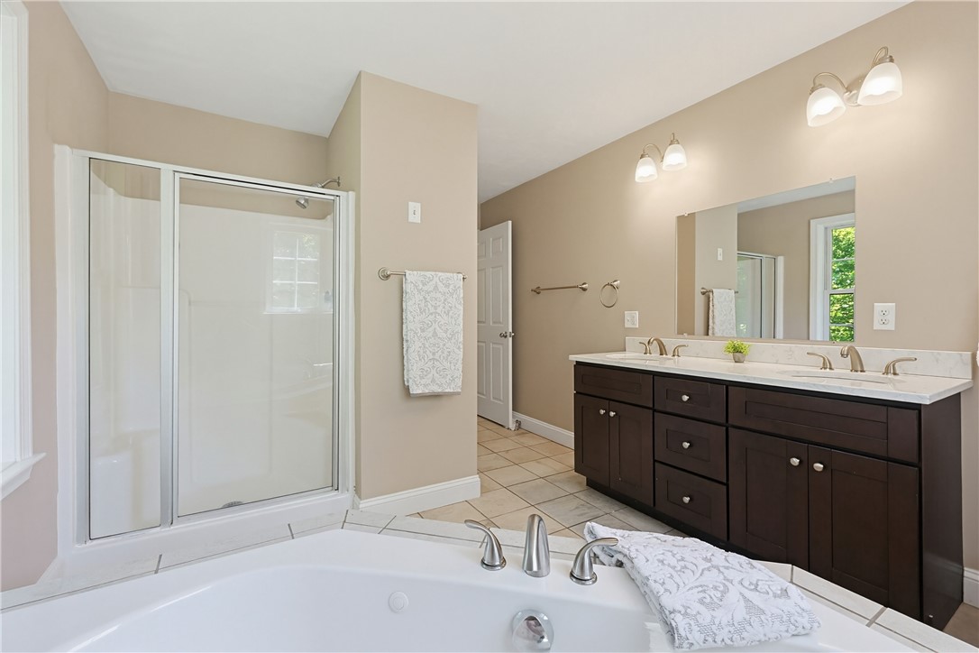 164 Bear Hill Road, Unit 14 Cumberland, RI 02864 - Photo 25 of 43