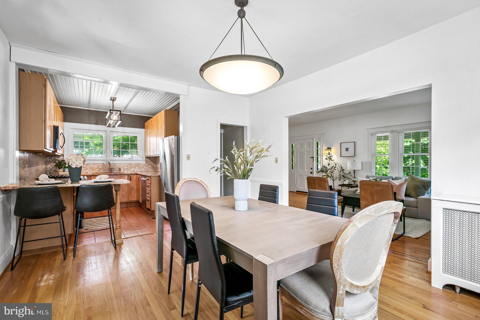 2411 Everton Road Baltimore, MD 21209 - Photo 12 of 42