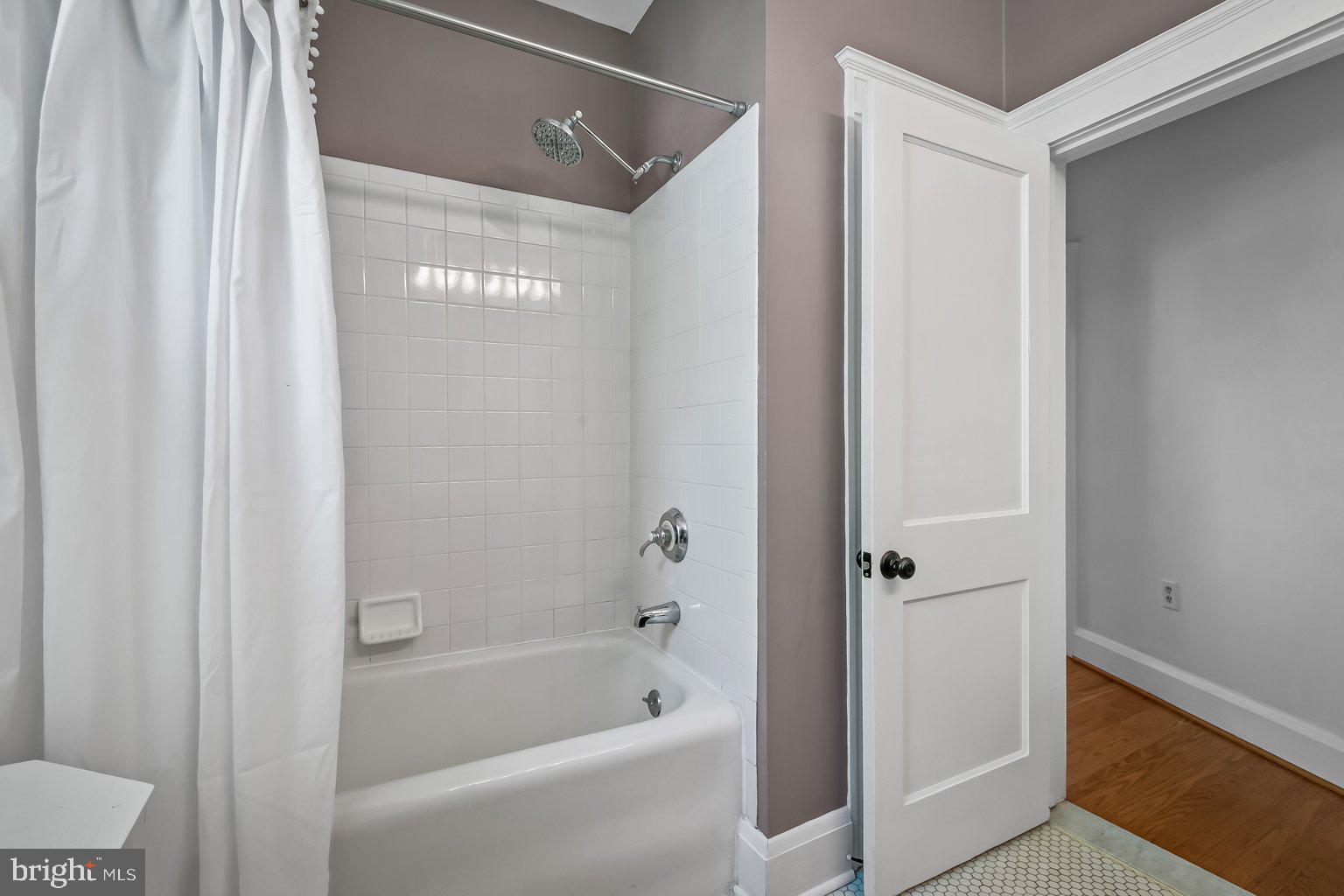 2411 Everton Road Baltimore, MD 21209 - Photo 30 of 42