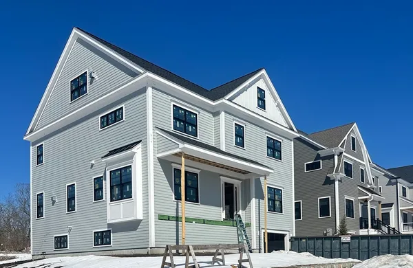 $1,799,000 | 17 Starling Street, Boston, MA 02132