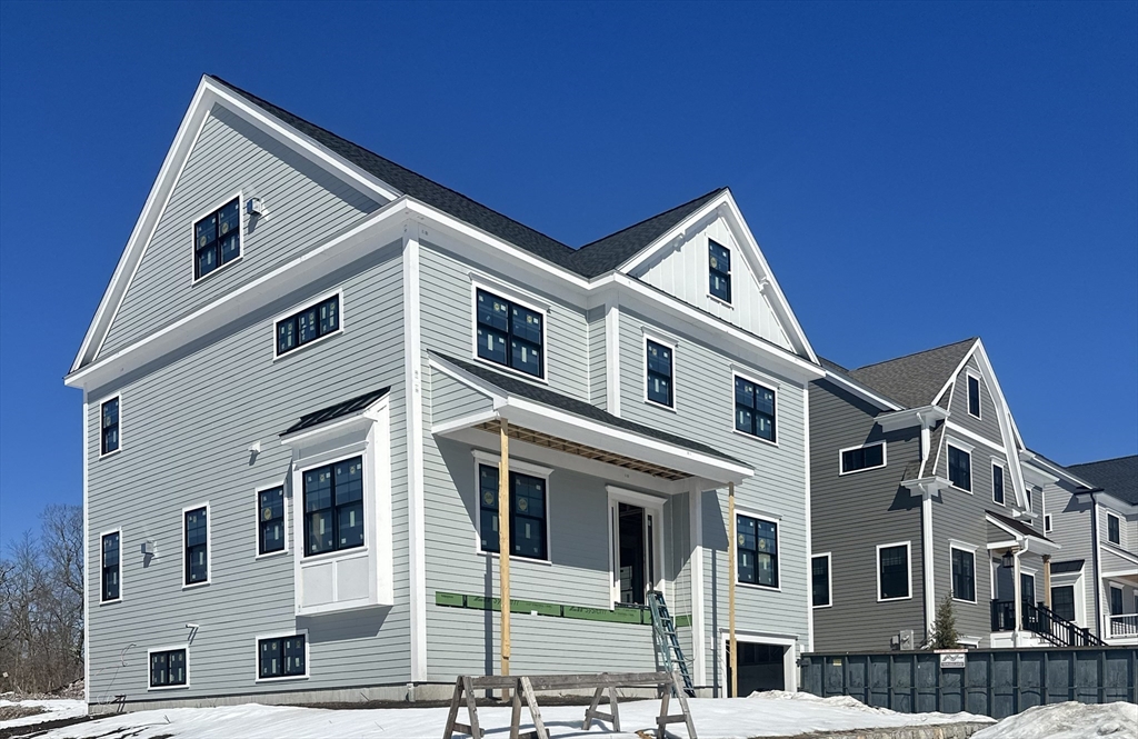 17 Starling Street Boston, MA 02132 - Photo 1 of 30