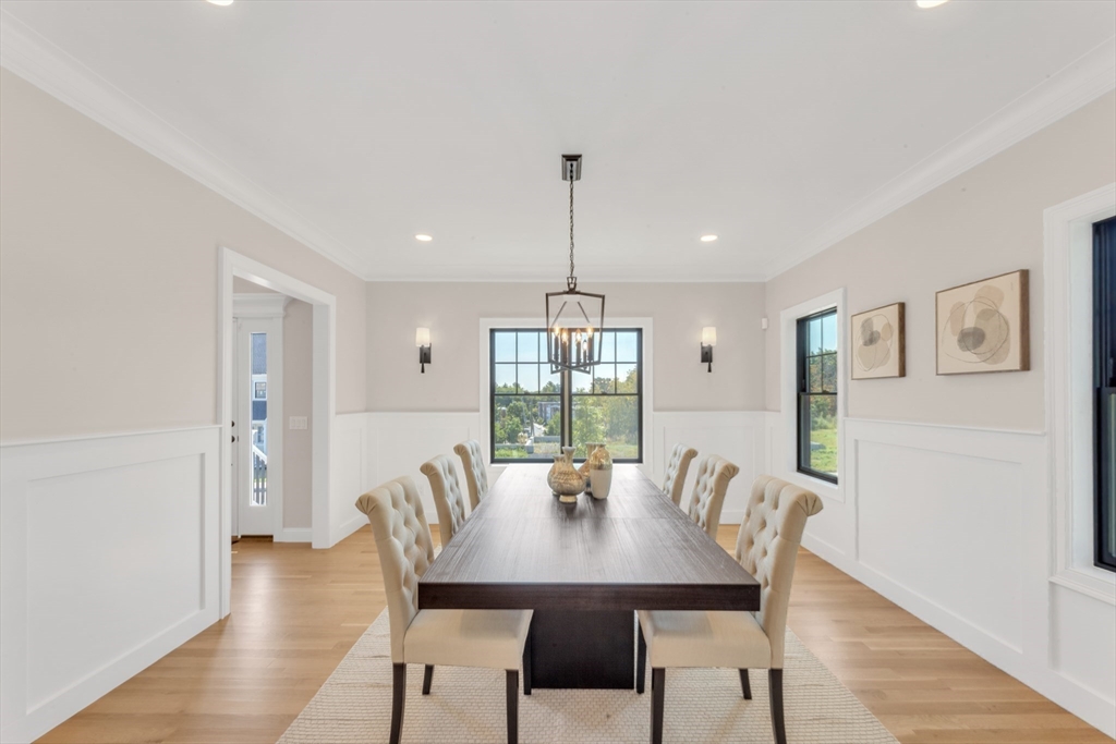 17 Starling Street Boston, MA 02132 - Photo 11 of 30
