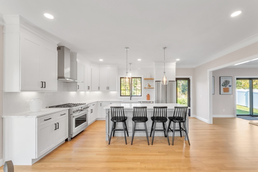 17 Starling Street Boston, MA 02132 - Photo 12 of 30