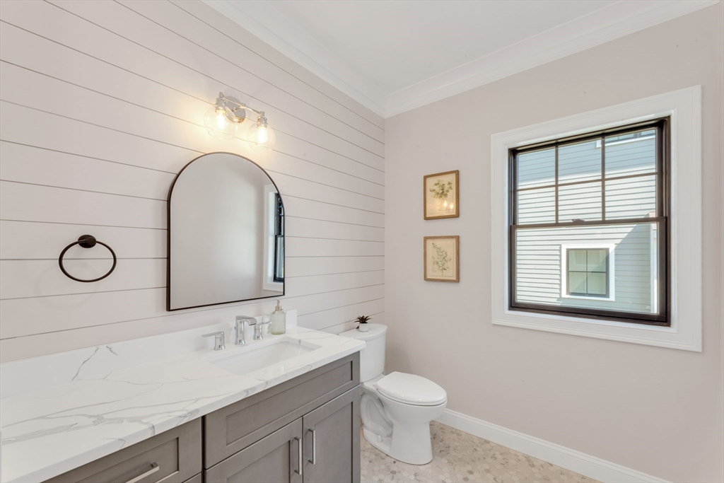 17 Starling Street Boston, MA 02132 - Photo 16 of 30