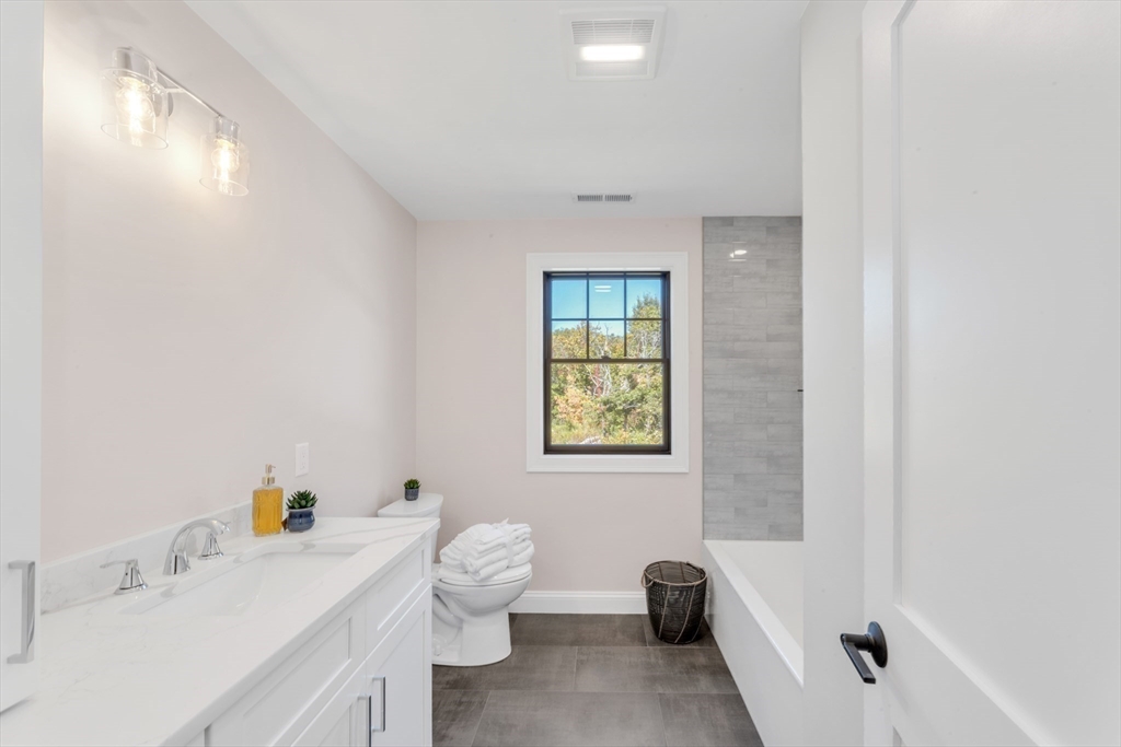 17 Starling Street Boston, MA 02132 - Photo 19 of 30