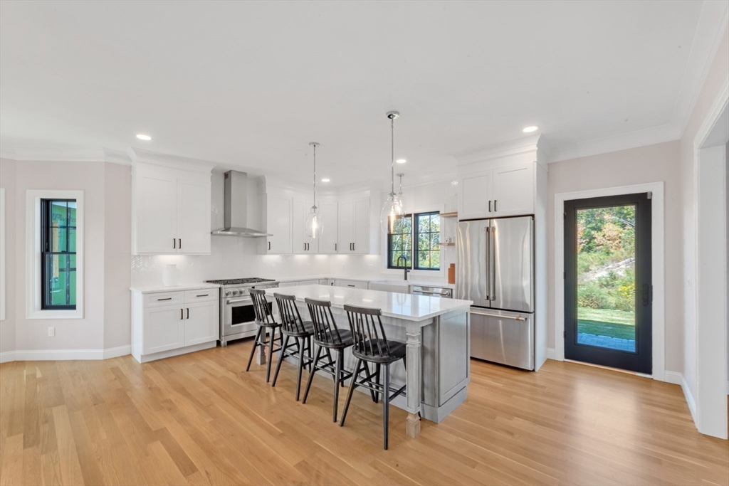 17 Starling Street Boston, MA 02132 - Photo 8 of 30