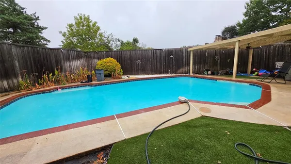 $2,800 | 1821 Trowbridge Street, Garland, TX 75044