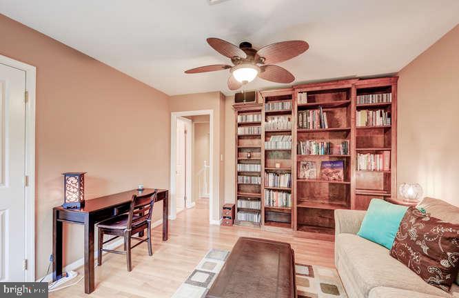 13808 Longnecker Road Glyndon, MD 21136 - Photo 26 of 40 Second Bedroom w/built-ins