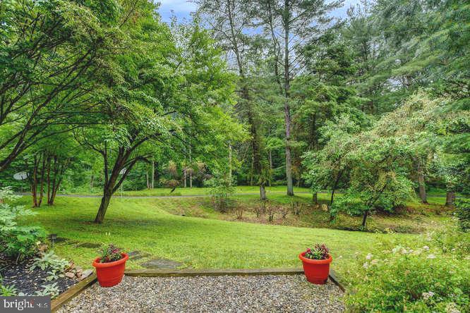 13808 Longnecker Road Glyndon, MD 21136 - Photo 5 of 40 Beautiful views of lush grounds