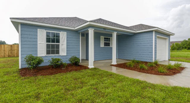 916 Sentinel Circle Foley, AL 36535 - Photo 1 of 1
