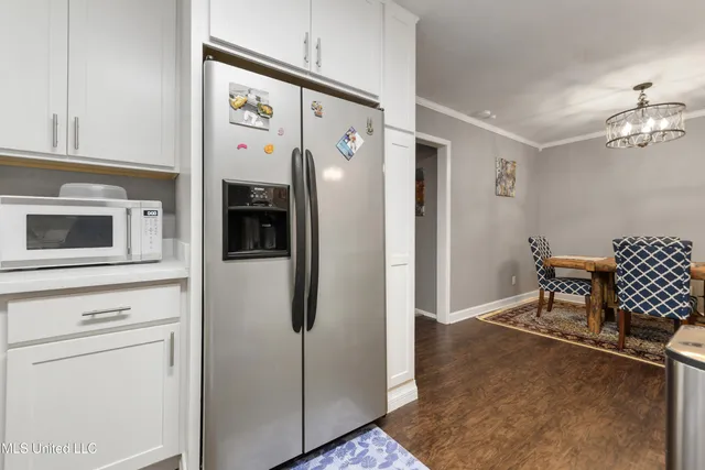 $325,000 | 2510 Parkwood Place, Ocean Springs, MS 39564