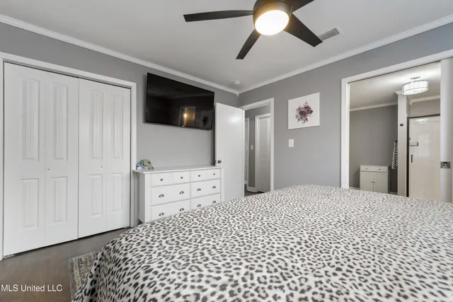 $325,000 | 2510 Parkwood Place, Ocean Springs, MS 39564