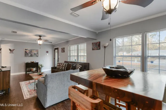 $325,000 | 2510 Parkwood Place, Ocean Springs, MS 39564