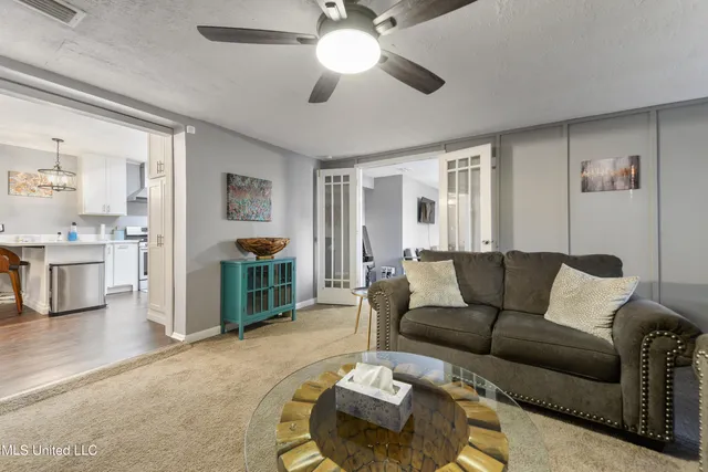 $325,000 | 2510 Parkwood Place, Ocean Springs, MS 39564