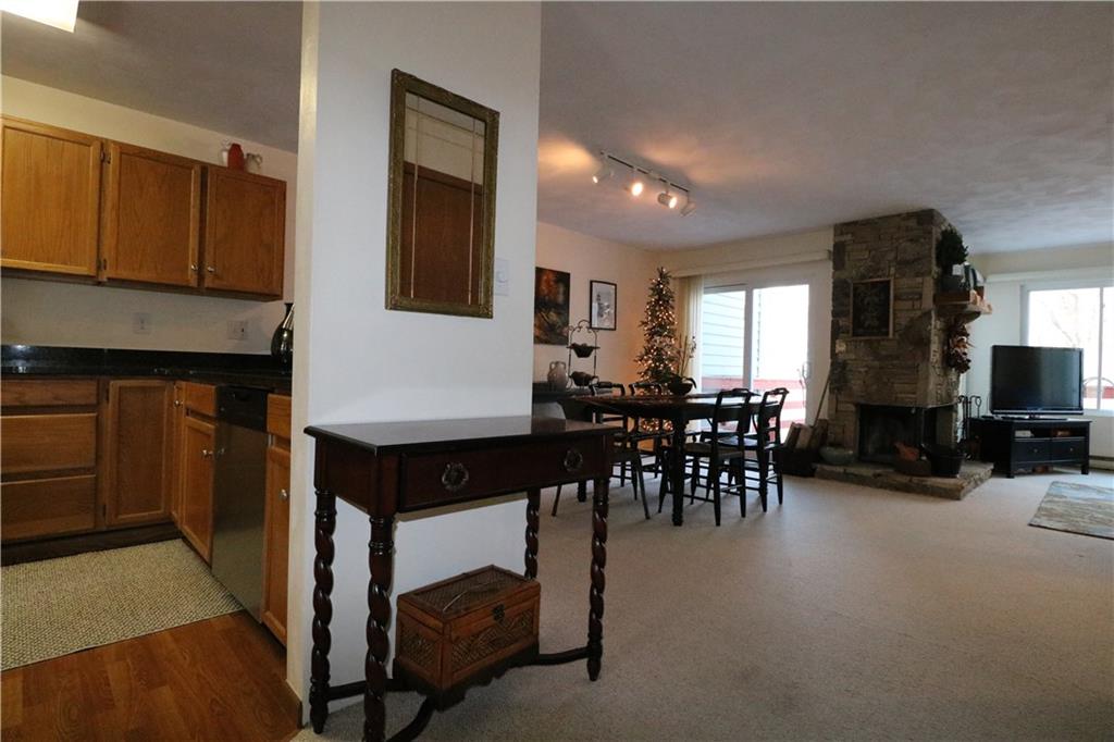 1854 Eagles Ridge Way Hidden Valley, PA 15502 - Photo 14 of 25 Living Area