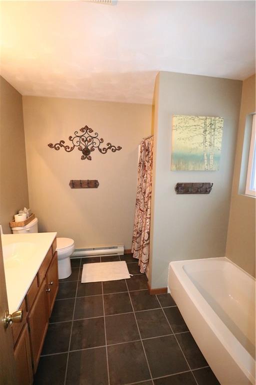 1854 Eagles Ridge Way Hidden Valley, PA 15502 - Photo 16 of 25 Master Bathroom