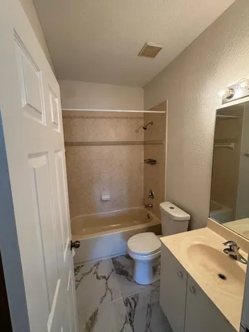 $2,150 | 1209 Santa Catalina Lane, North Lauderdale, FL 33068