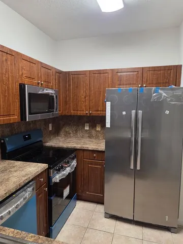 $2,150 | 1209 Santa Catalina Lane, North Lauderdale, FL 33068