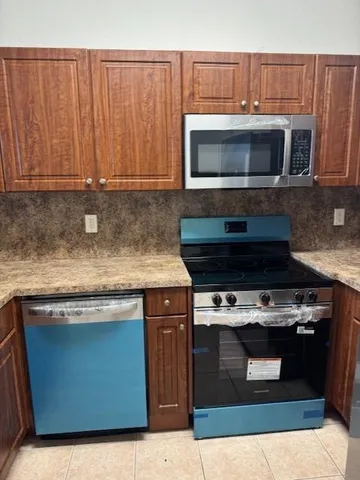 $2,150 | 1209 Santa Catalina Lane, North Lauderdale, FL 33068