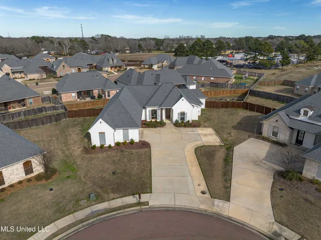 $425,000 | 705 Queens Court, Flowood, MS 39232