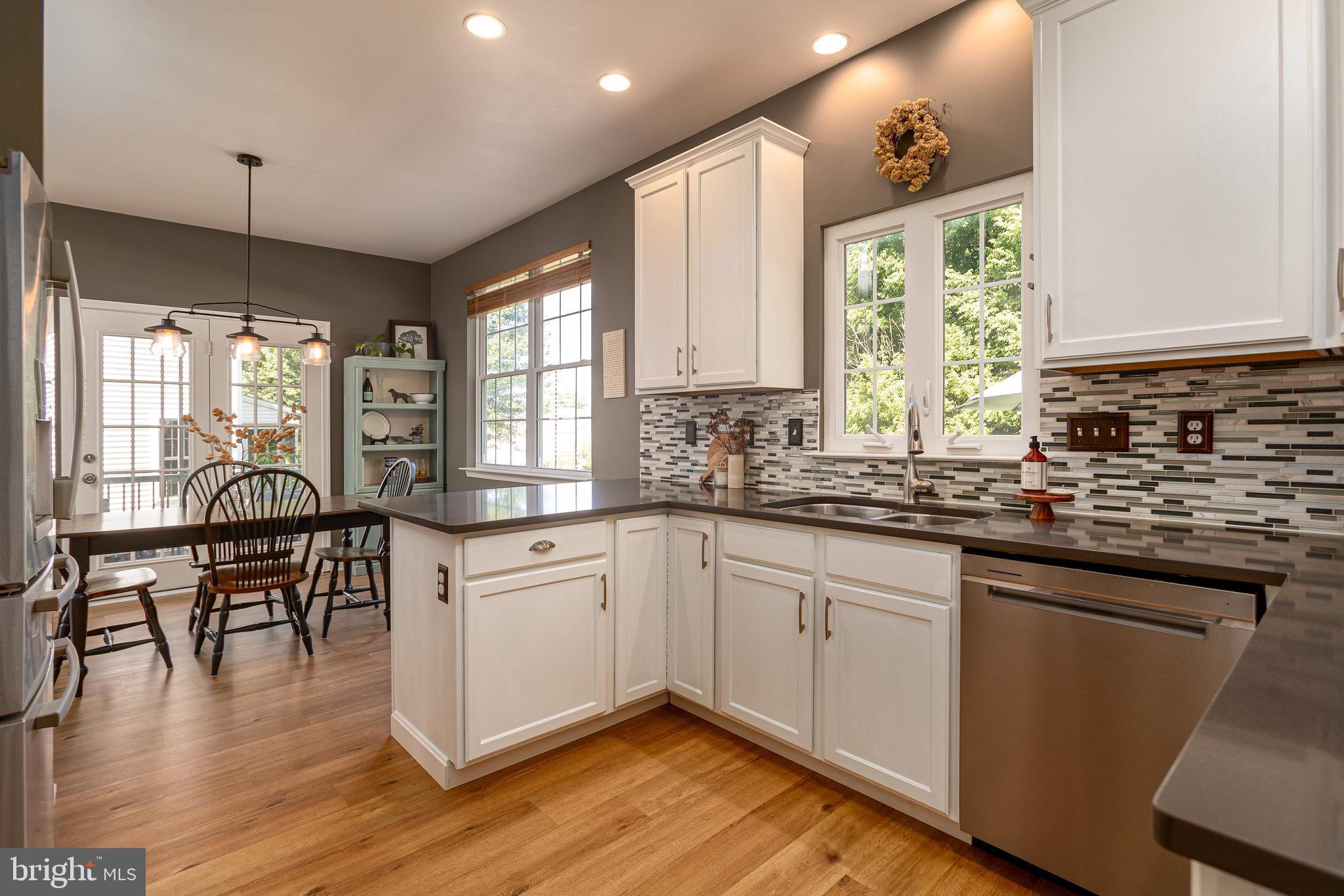 1883 Meadow Ridge Drive Hummelstown, PA 17036 - Photo 11 of 37