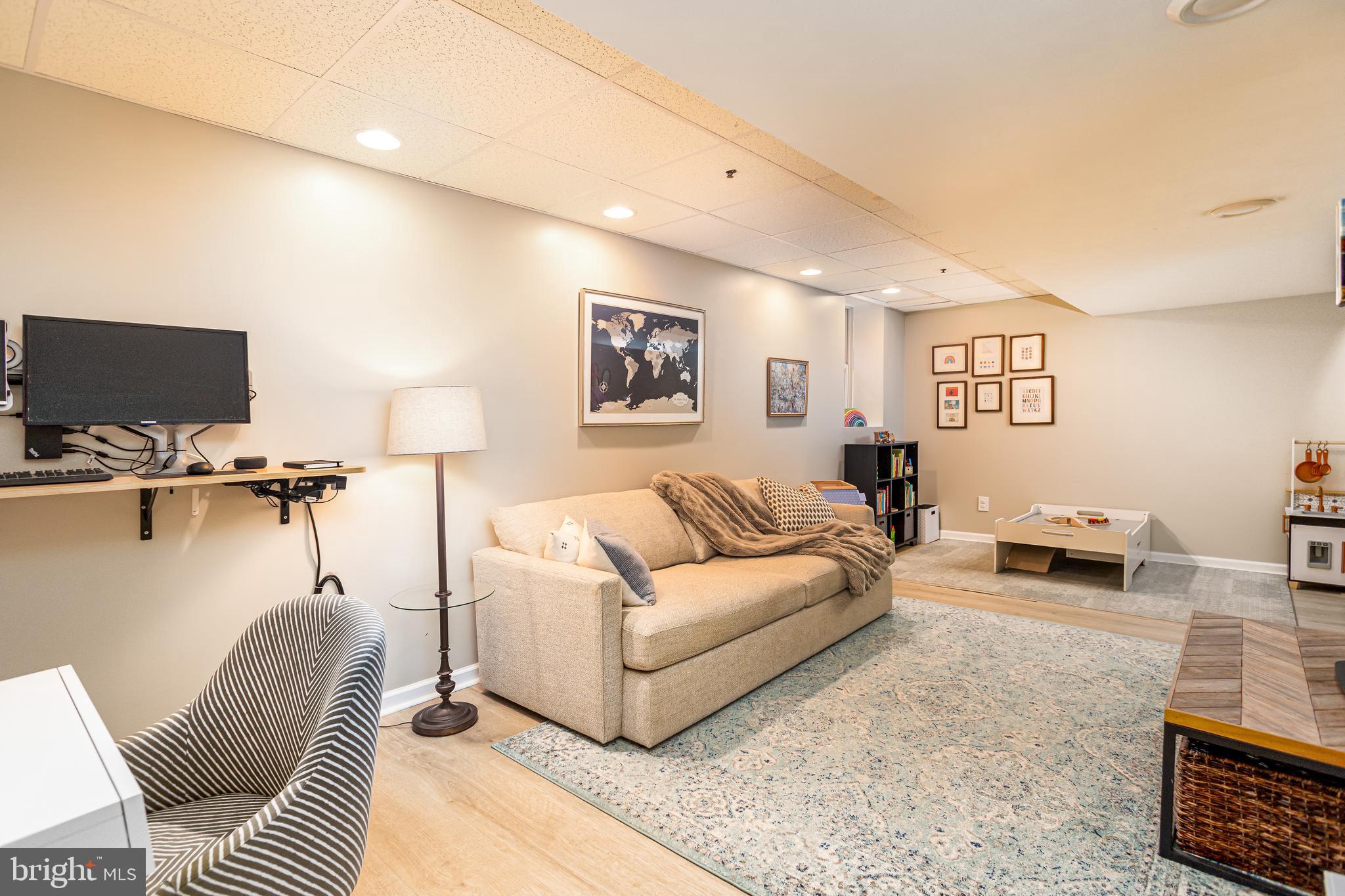 1883 Meadow Ridge Drive Hummelstown, PA 17036 - Photo 30 of 37
