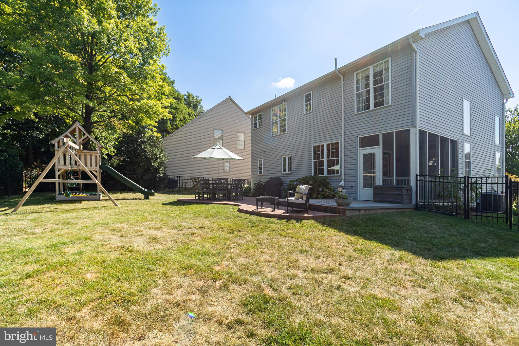 1883 Meadow Ridge Drive Hummelstown, PA 17036 - Photo 36 of 37