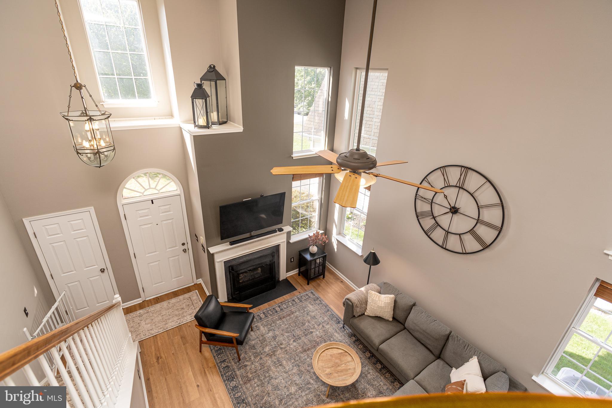 1883 Meadow Ridge Drive Hummelstown, PA 17036 - Photo 7 of 37