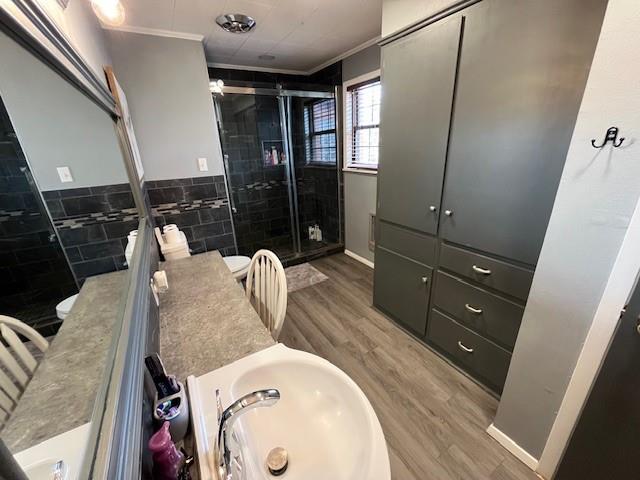 1163 State Highway 70 Rotan, TX 79546 - Photo 39 of 40 renovated bath in the hall for BR 3 & 4
