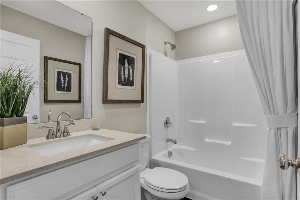 7109 Sayers Road Indianapolis, IN 46259 - Photo 7 of 40 Gallery Image 7