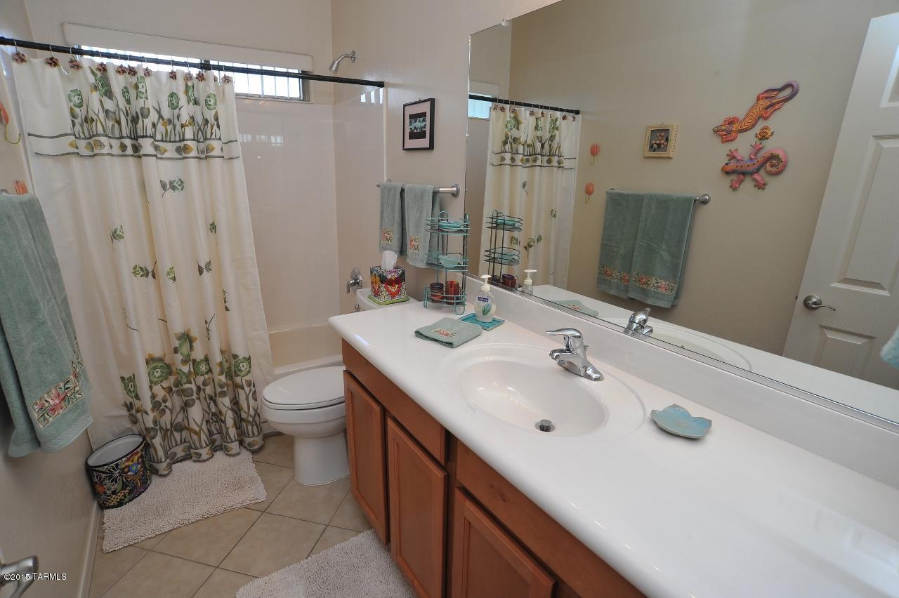 11764 North Sage Brook Road Tucson, AZ 85737 - Photo 25 of 32